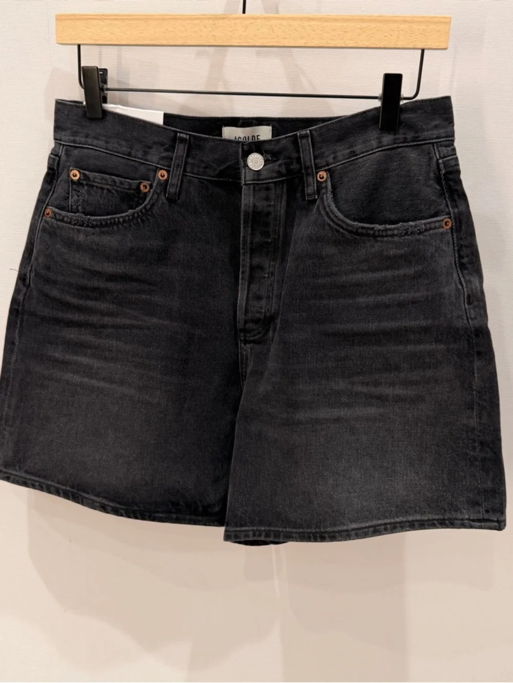 AGOLDE Dame High-Rise Black Denim Shorts - Picture 2 of 4